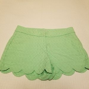 Crown & Ivy Shelby Shorts Scallop Hem